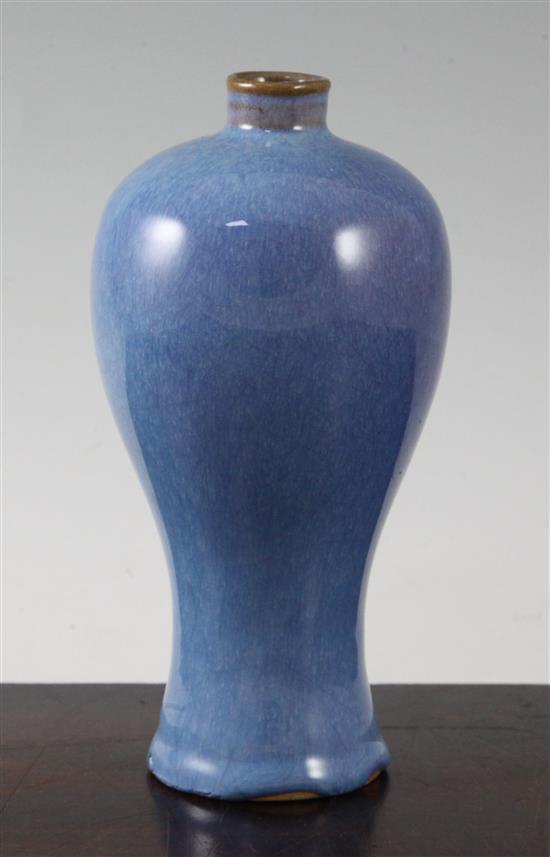 A Chinese robins egg glazed meiping, 19th/20th century, height 17cm